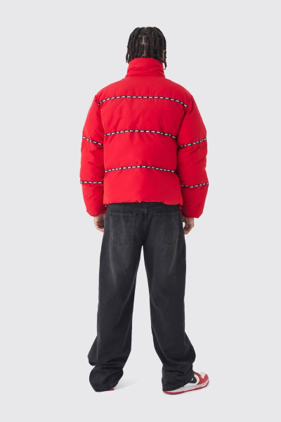 Чоловіче червоне пальто-пуховик із круглим вирізом