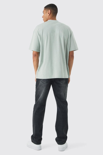 Розслаблені жорсткі джинси чорного кольору