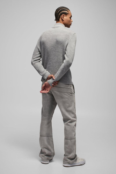 Регулярний ребристий комір трикотажний джемпер