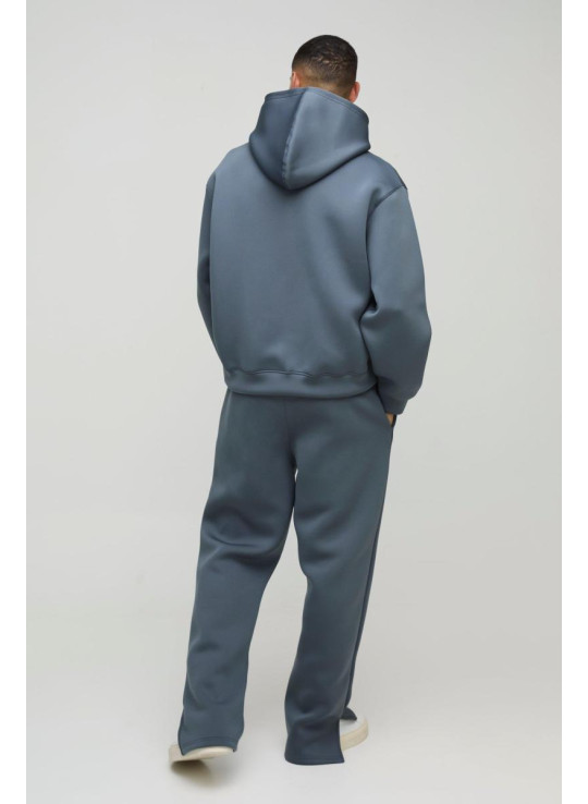 Величезний спортивний костюм із розрізаним поділом із підводним краєм