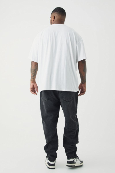 Плюс завужені жорсткі джинси