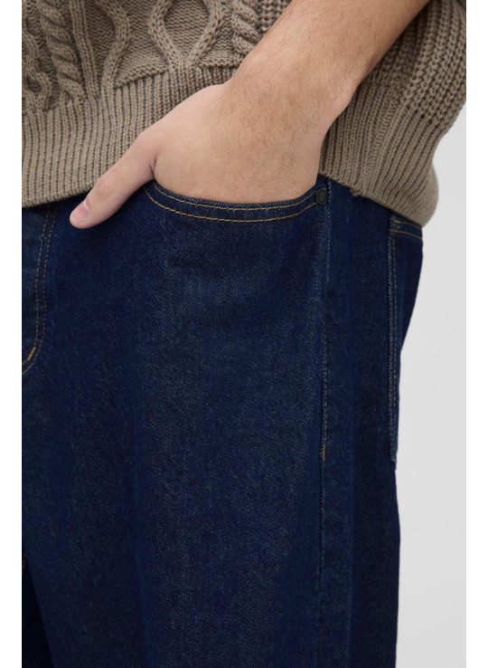 Мішкуваті жорсткі джинси