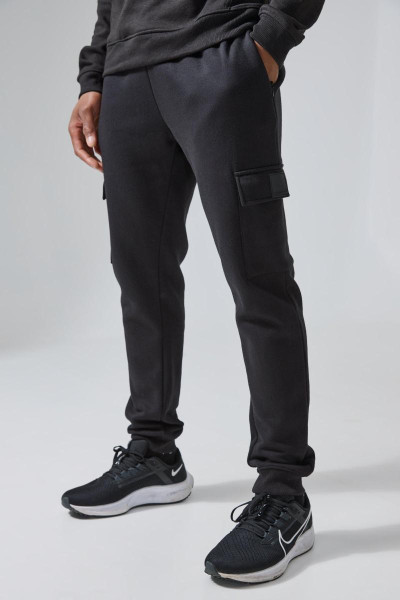 Man Active Gym Regular Fit Cargo Jogger