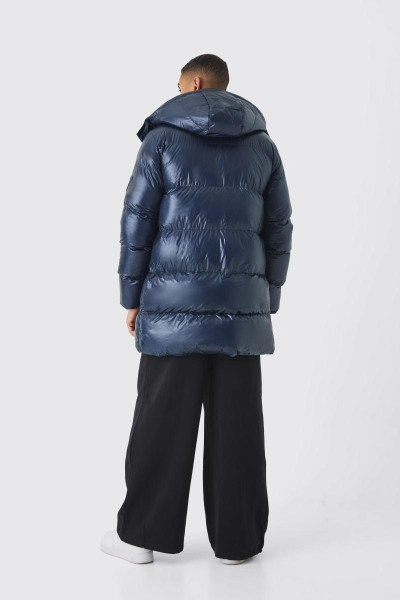 Пуховик середньої довжини з високим блиском і нейлоном