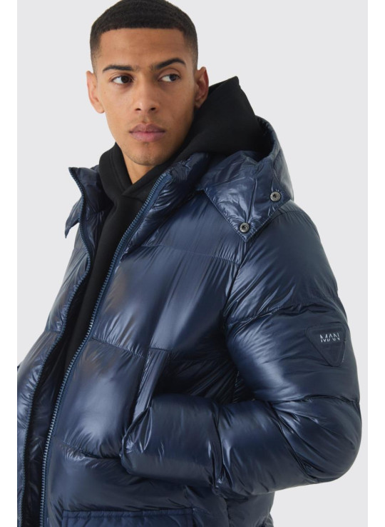Пуховик середньої довжини з високим блиском і нейлоном