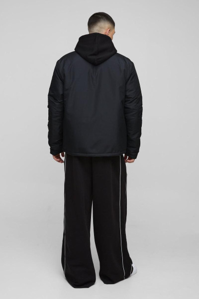 Регулярний підходить для тренерів з нейлону