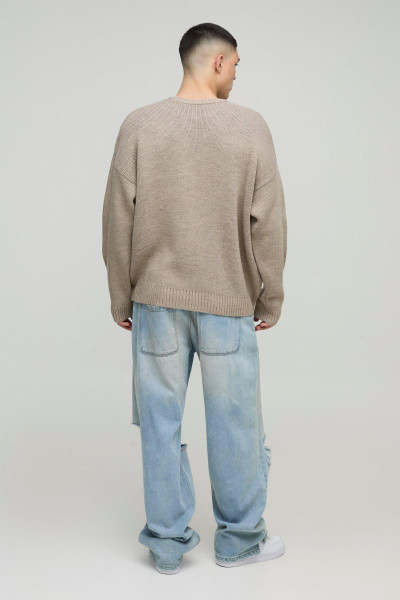 Негабаритний плюшевий графічний трикотажний джемпер