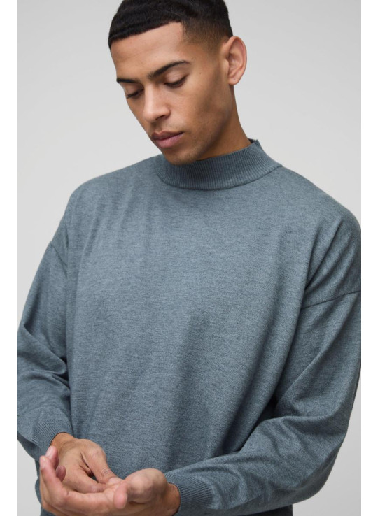 Розслаблена макетна шийка в'язала джемпер